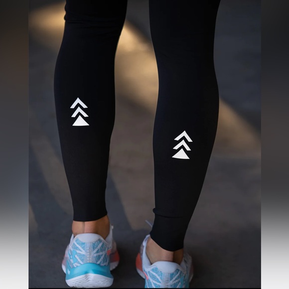 EVLV Gear Performance High Waisted Leggings XS Evolve Nation - Picture 3 of 6